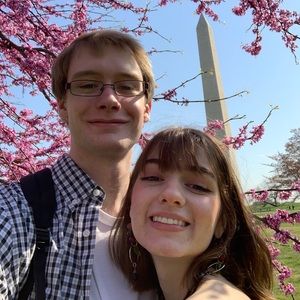 Meet your Posher, Devin